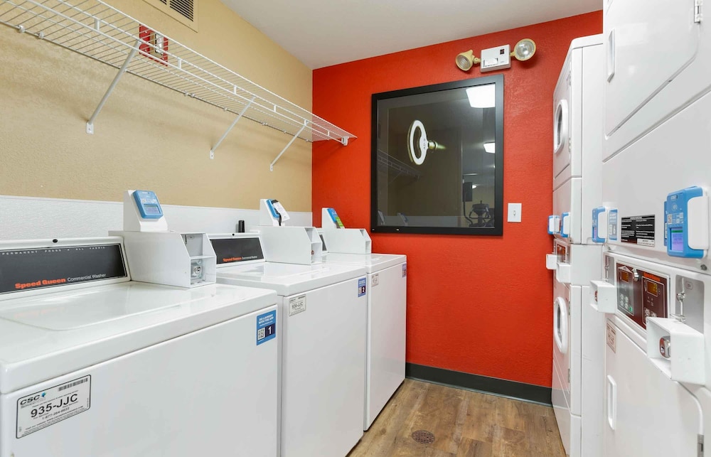 Extended Stay America Suites Phoenix - Scottsdale 43/52