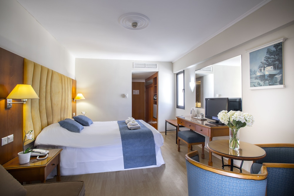 Tsokkos Anastasia Beach Hotel 11/50