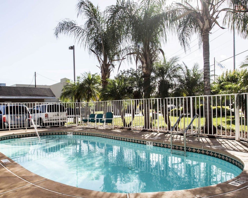 Rodeway Inn Apopka 1/46