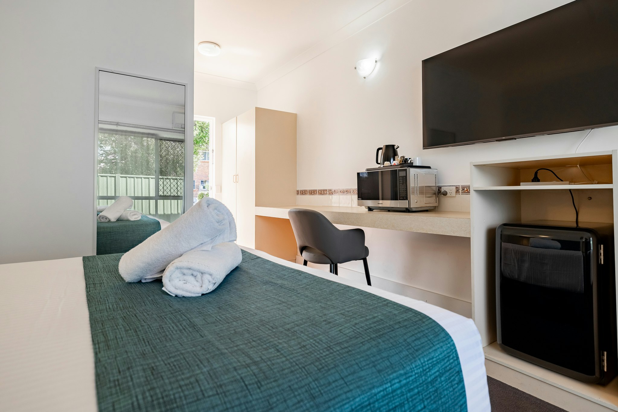Emerald Maraboon Motor Inn 30/56