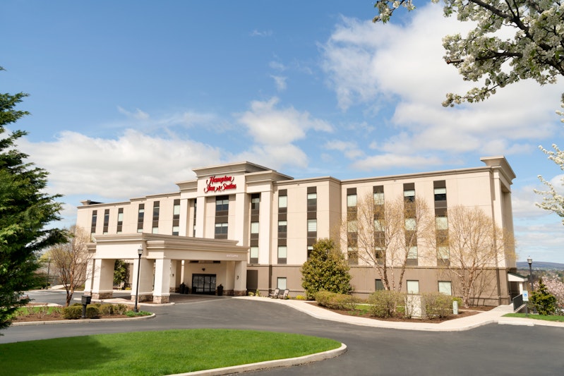 Hampton Inn & Suites Ephrata - Mountain Springs 12/12