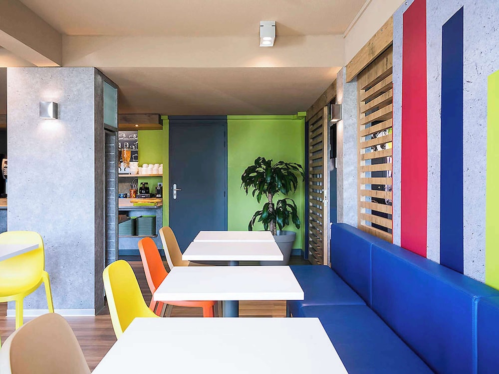 Ibis Budget Granville 37/50