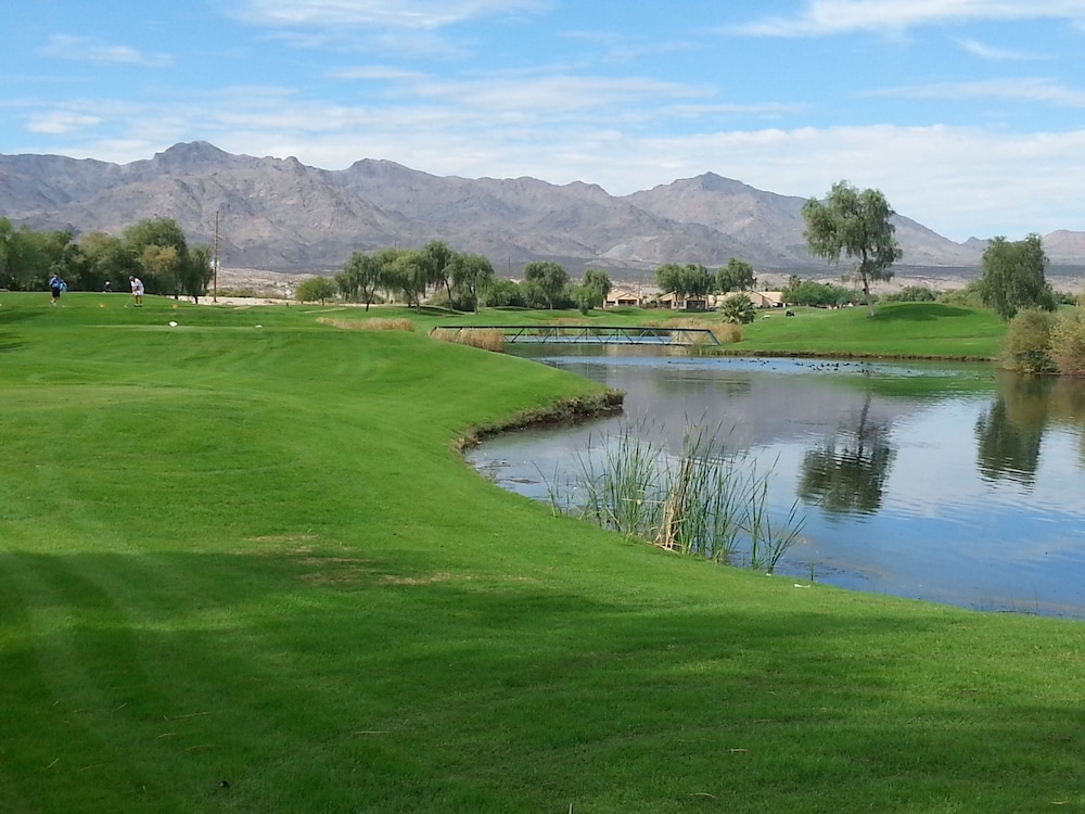 Avi Resort Casino 36/50