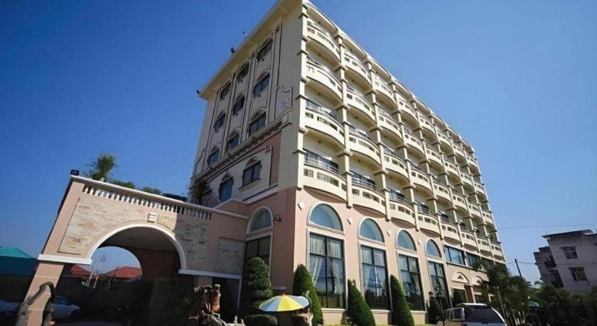 Phitsanulok Orchid Hotel 15/50
