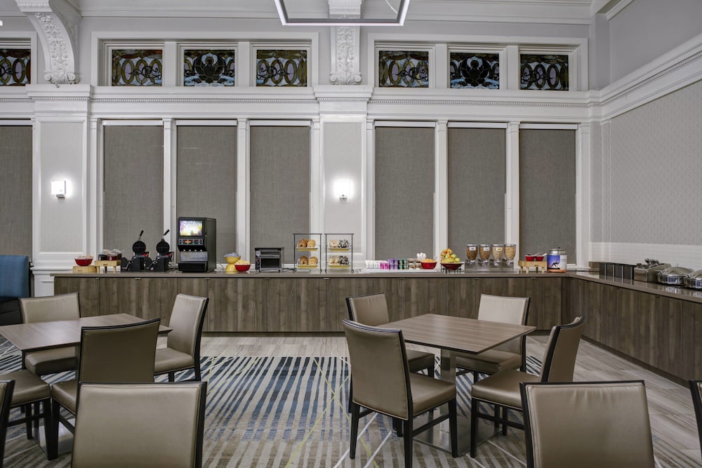 Residence Inn By Marriott Cleveland Downtown 52/54