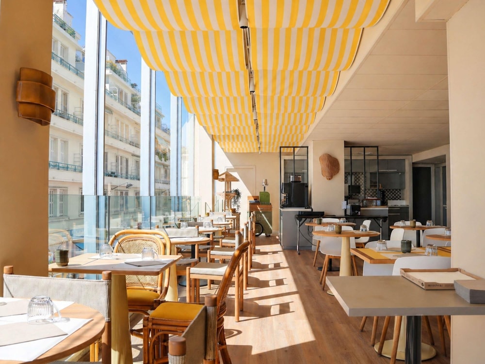Mercure Nice Promenade Des Anglais 33/48