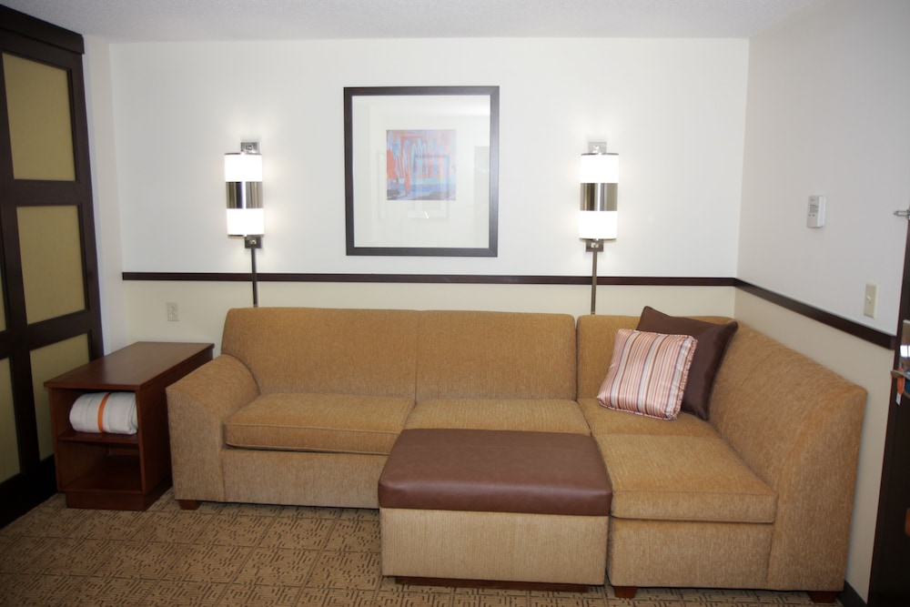 Hyatt Place Fort Myers At the Forum 34/59