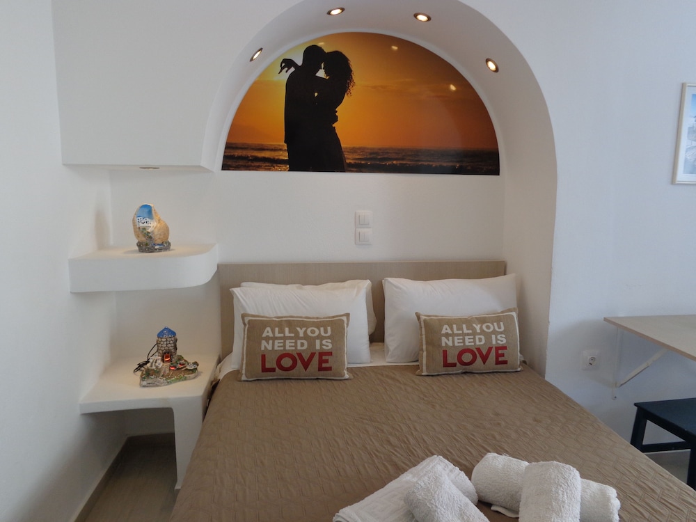 Honeymoon Beach 6/41