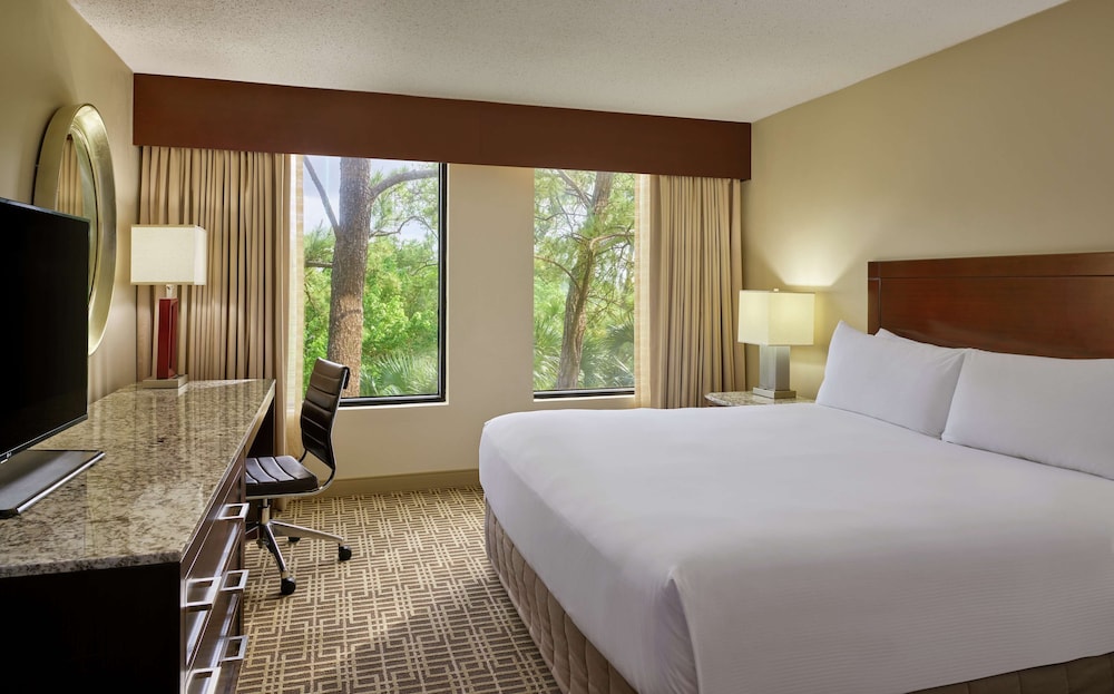 DoubleTree by Hilton Houston Intercontinental Airport 18/54