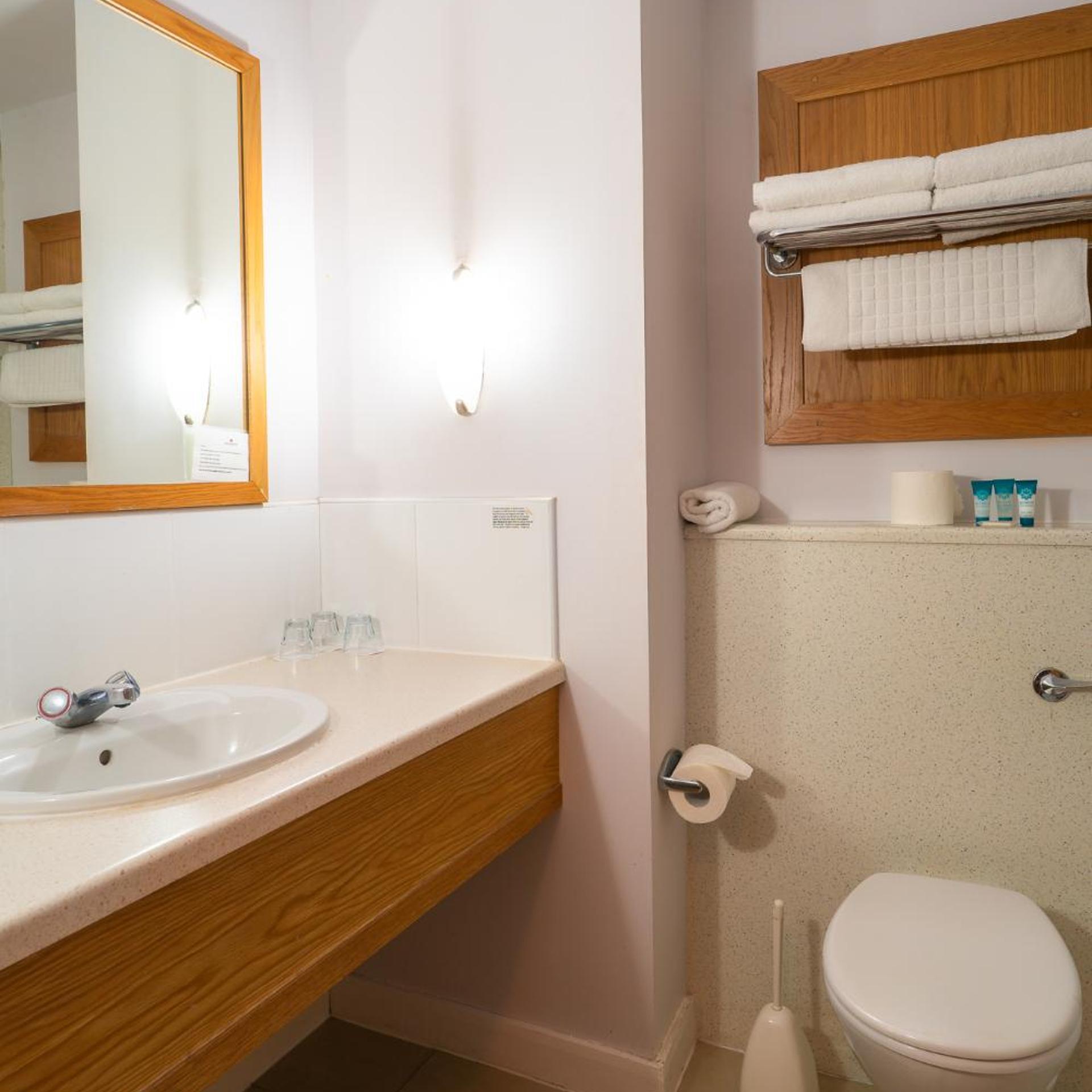 غرفة ثلاثية، Portrush Atlantic Hotel 6/7