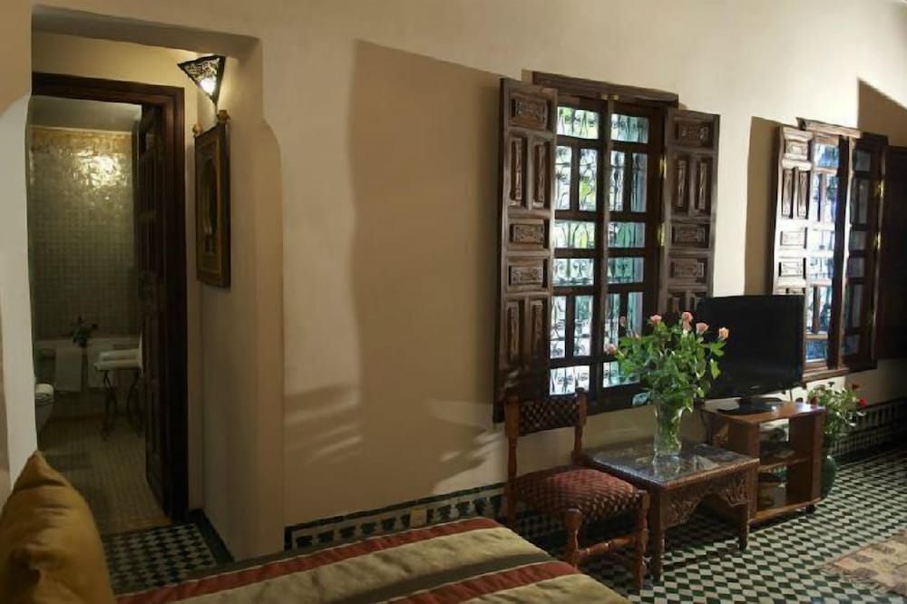 Palais de Fes Dar Tazi 35/45