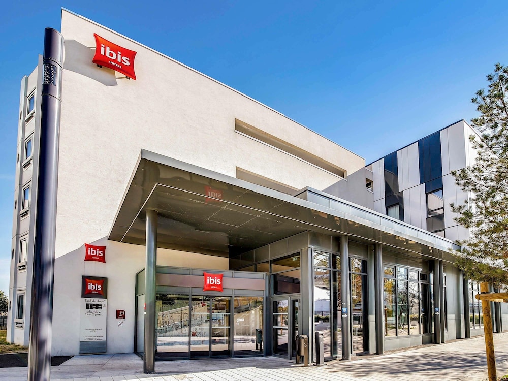 Ibis Paris Coeur d Orly Airport Hotel 4/66