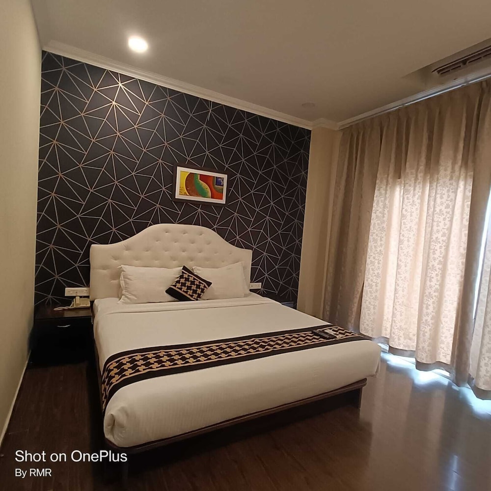 CHRIS HOTEL WHITEFIELD 19/50