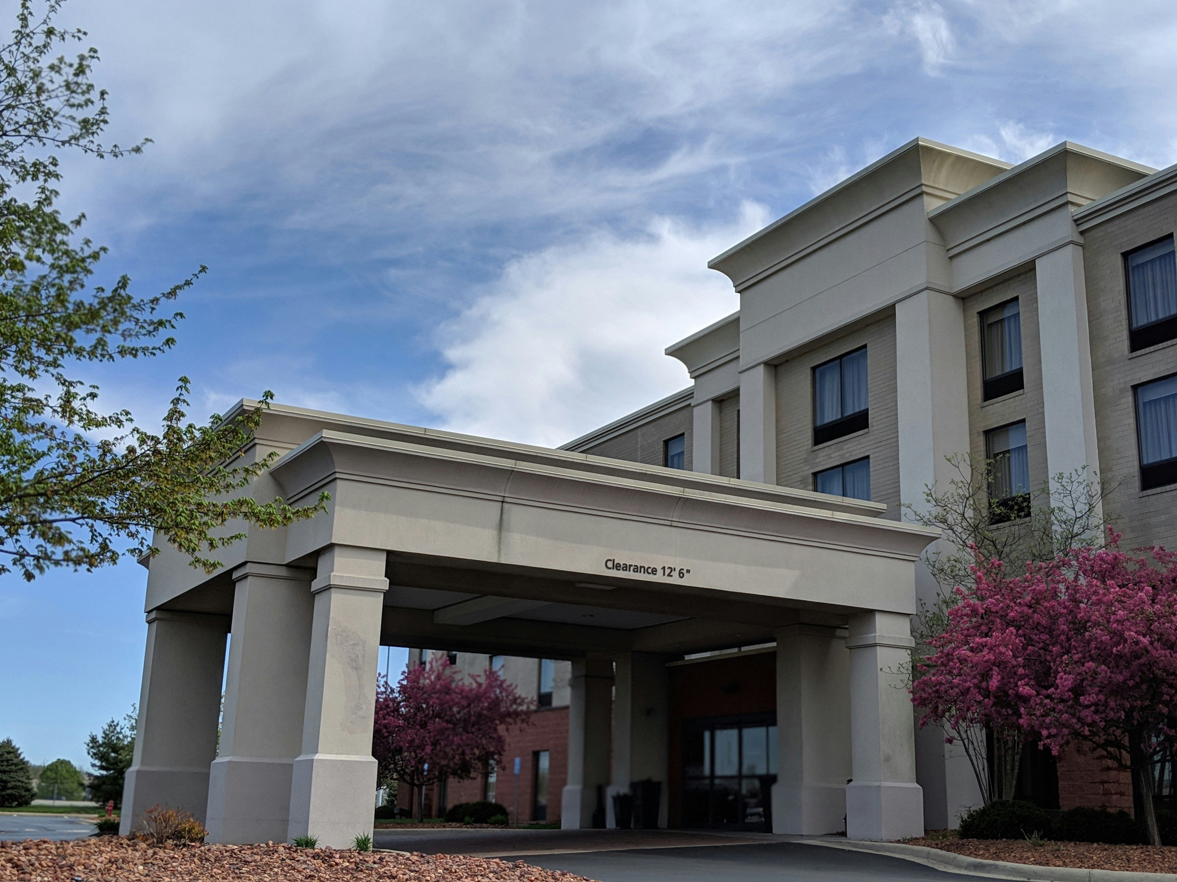 Hampton Inn Suites Cincinnati Union Centre Oh 3/45