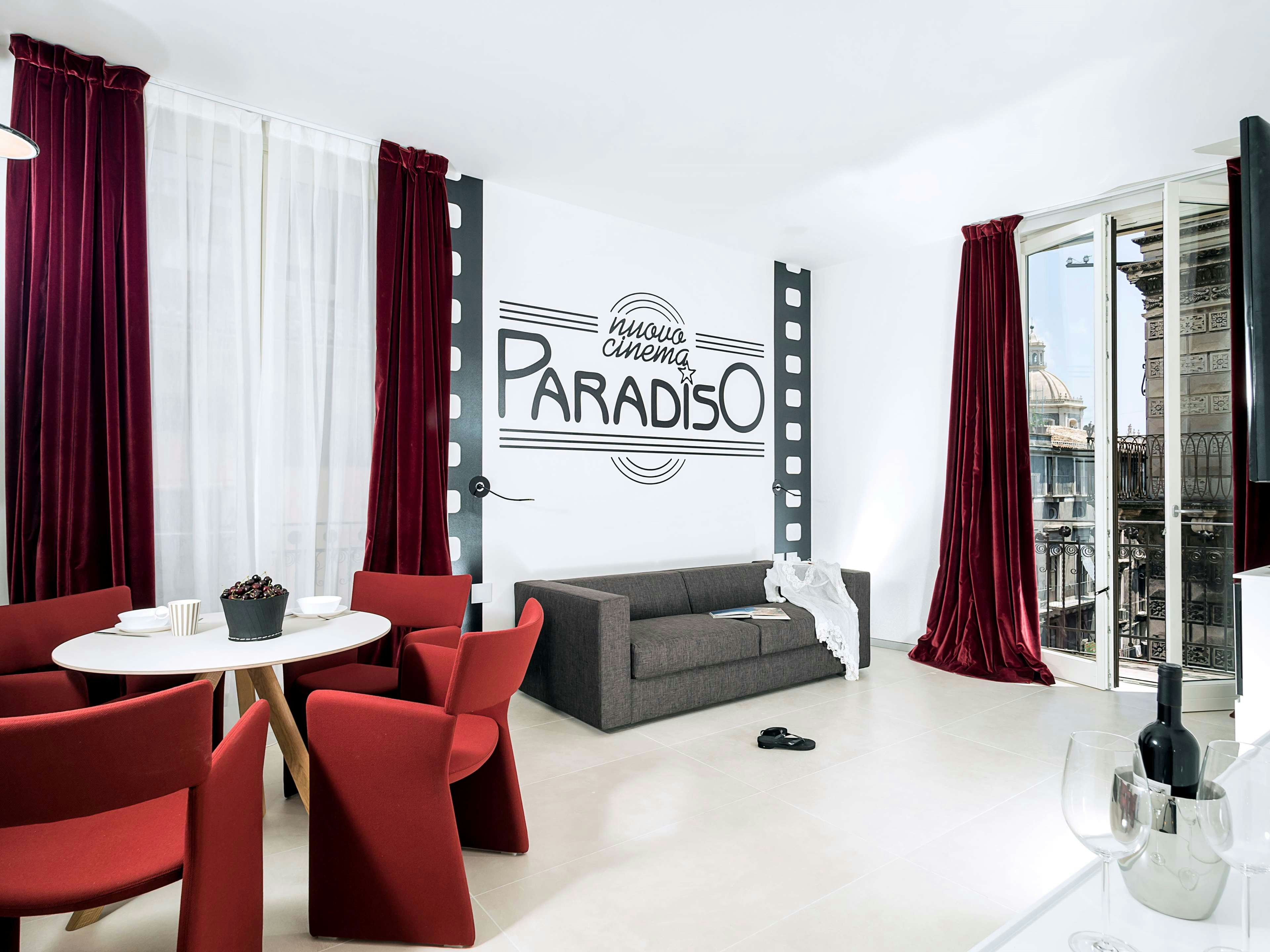 DUOMO SUITES & SPA 32/50