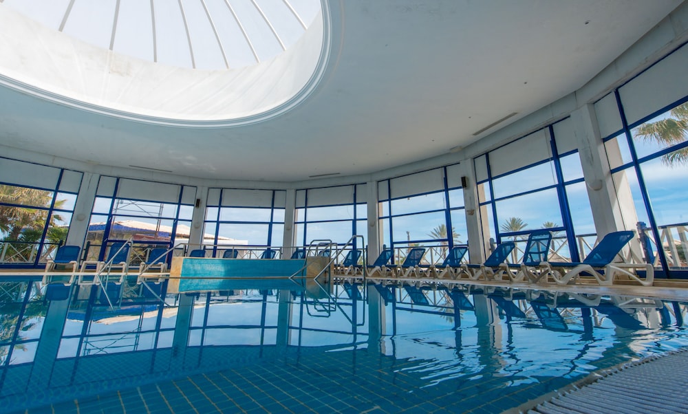 Regency Monastir 15/50