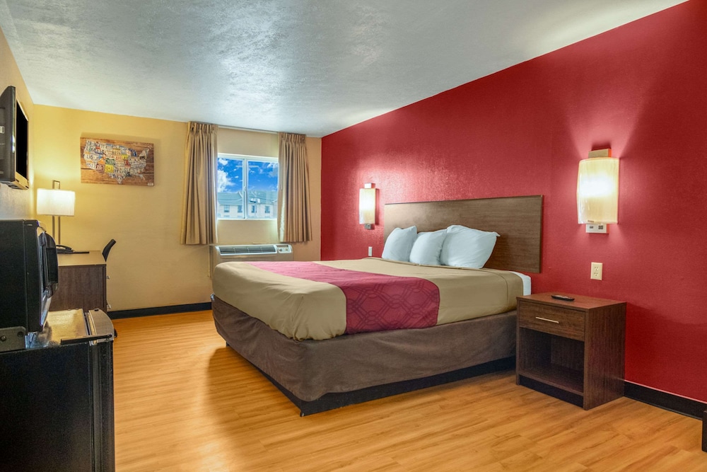Econo Lodge Kent - Akron West 5/37