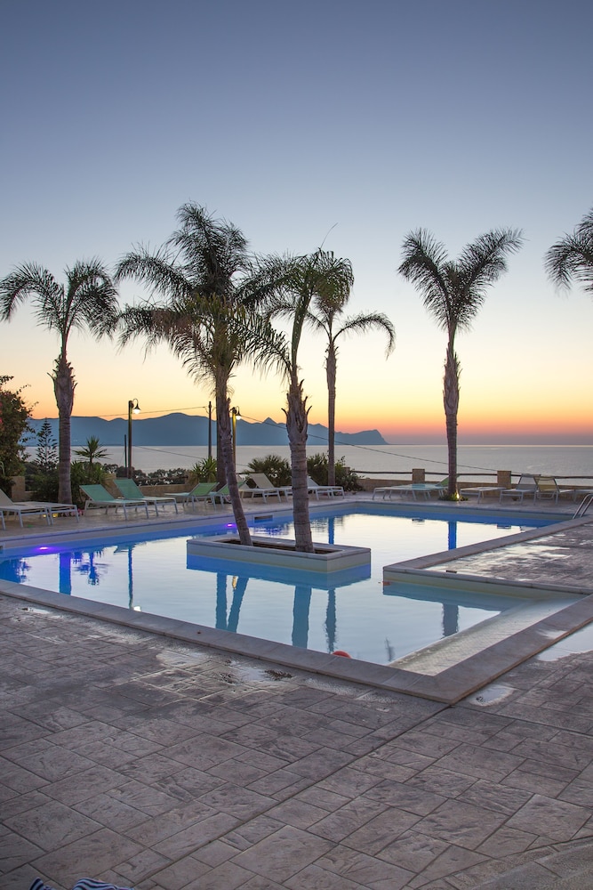 Residence Villaggio Petruso 47/50