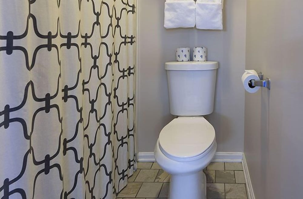 Rehoboth Guest House 47/50