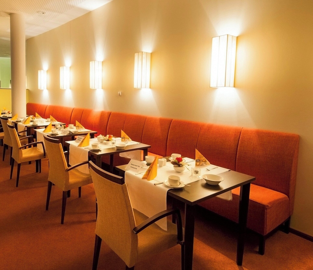 TOP CountryLine Heide Spa Hotel 53/68