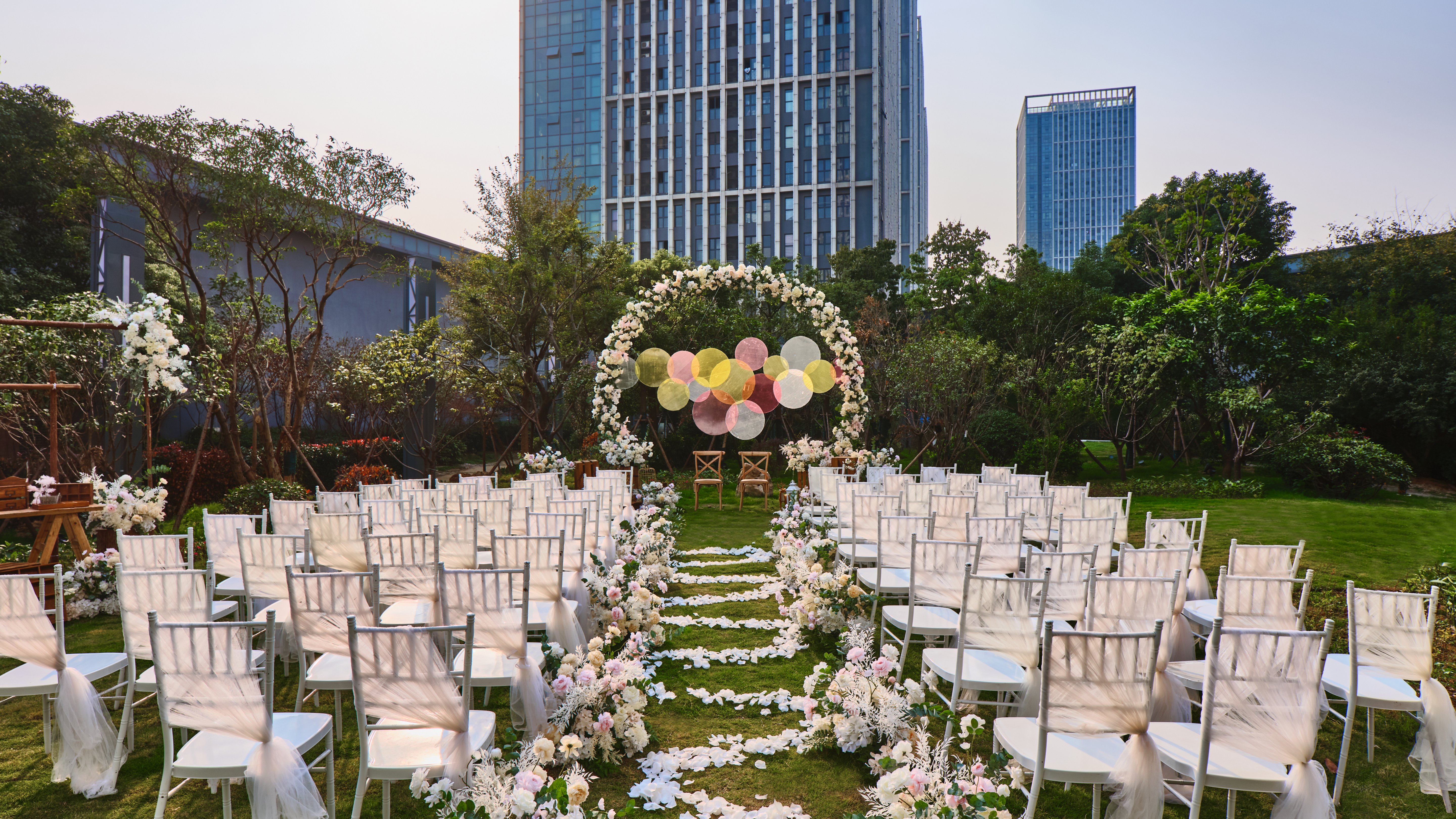 Crowne Plaza Wuhan Development Zone 77/82