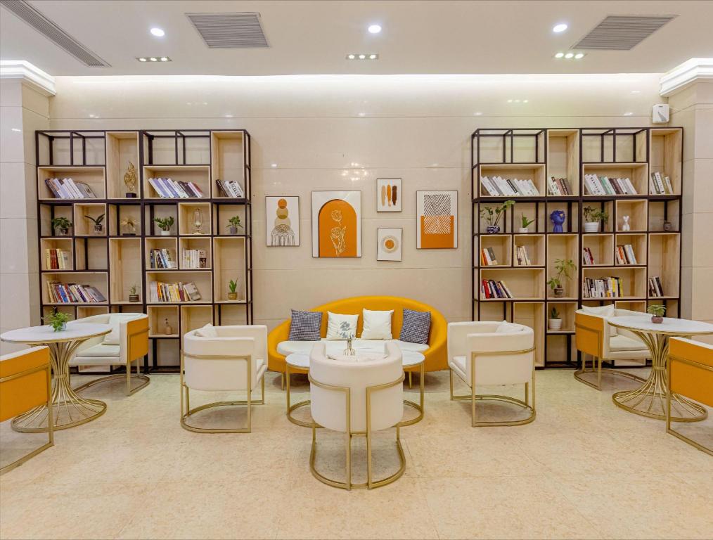 Vienna Hotel Shenzhen Baoan Chuangye Road 37/56