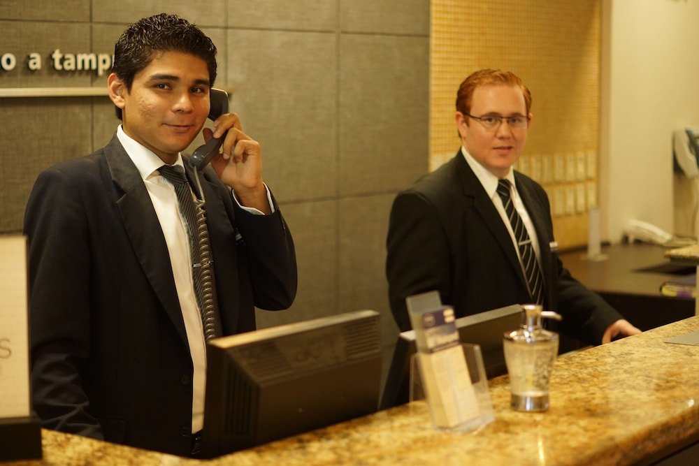 Hampton Inn by Hilton Tampico Aeropuerto 8/60