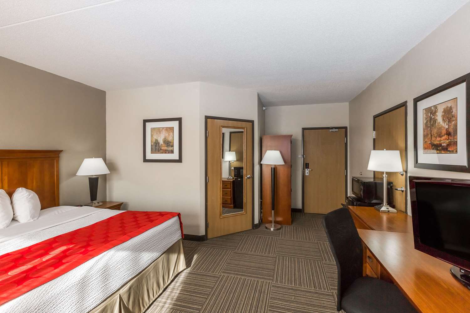 Ramada by Wyndham Platte City KCI Airport 2/15