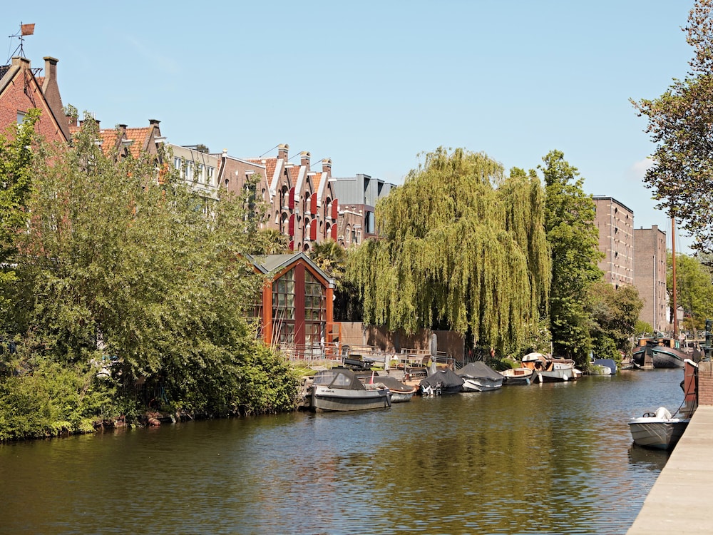 YAYS Amsterdam Prince Island by Numa 55/58