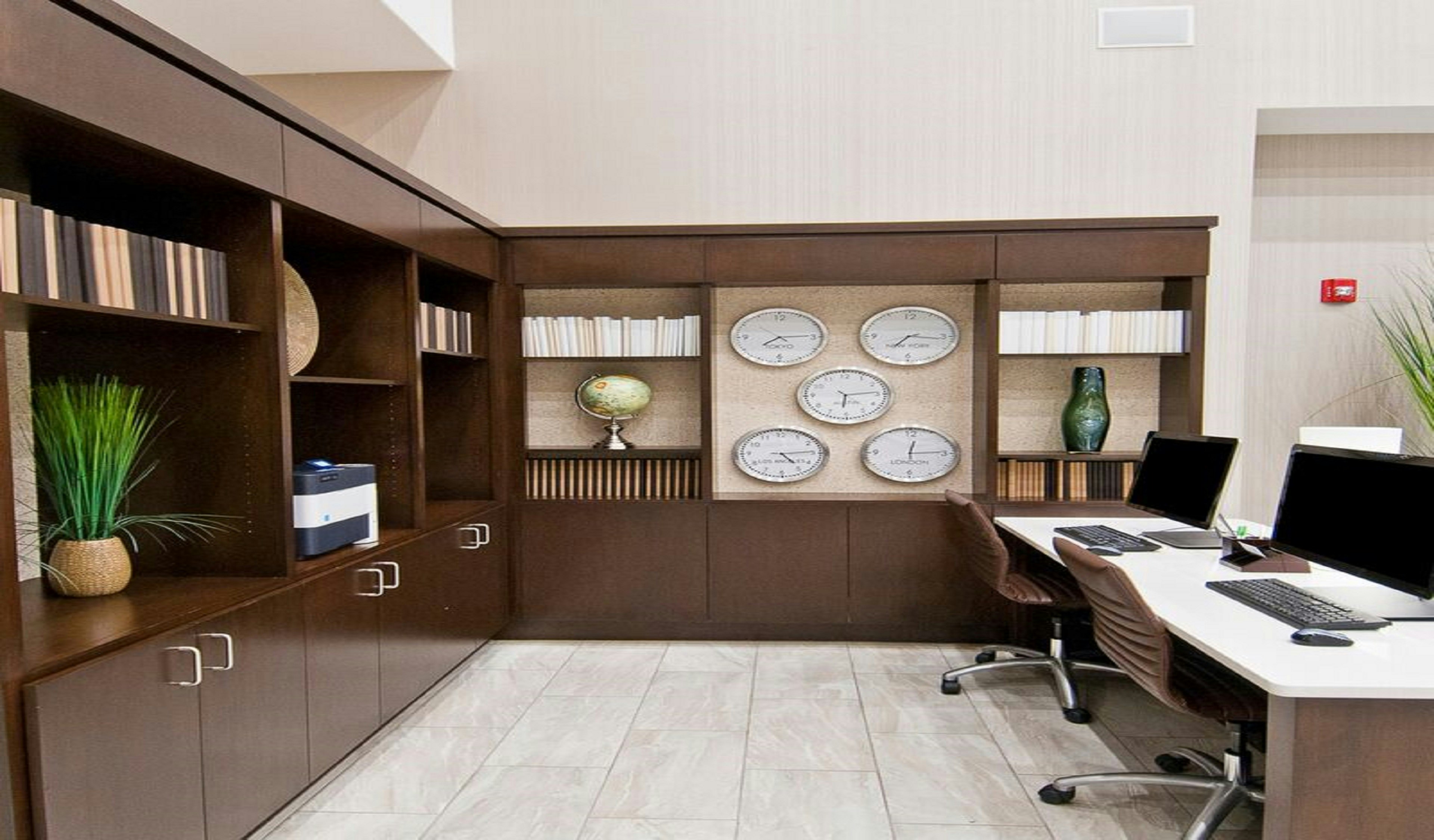 Holiday Inn Austin Airport 52/58