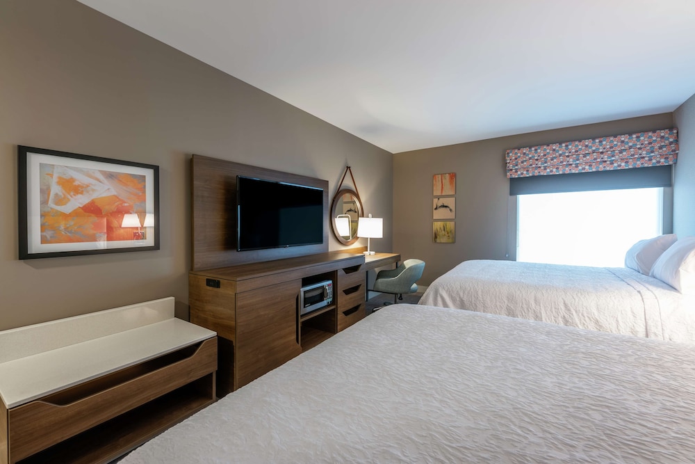 Hampton Inn and Suites Charlottetown 6/41
