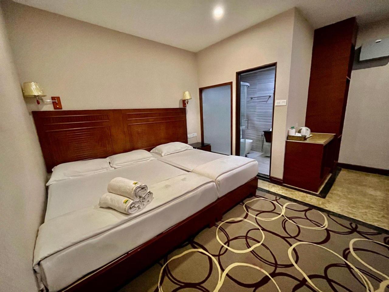 Family, No Window، Fan Holiday Hotel 2/3