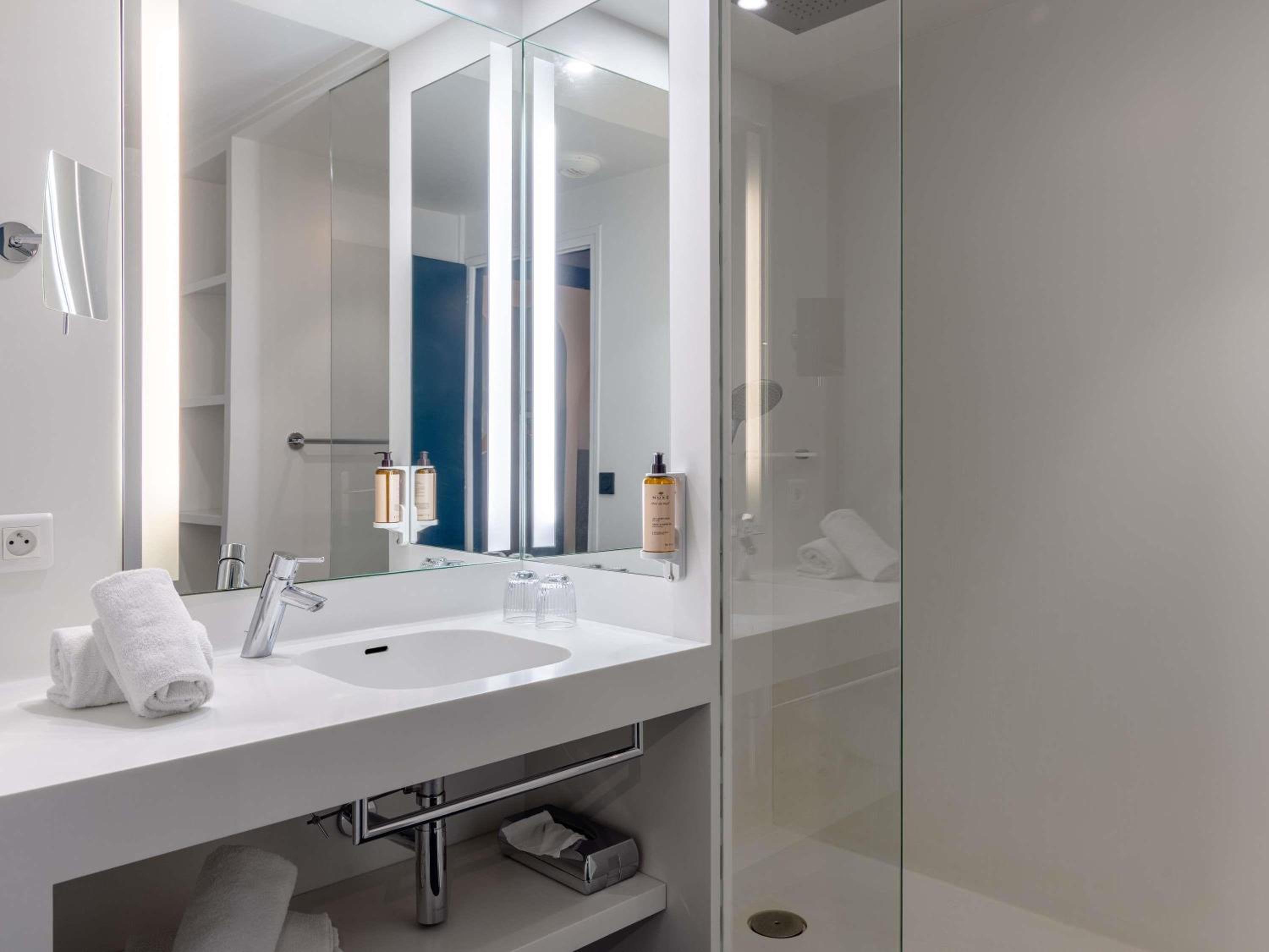 غرفة بريفيليج، Mercure Annecy Centre 7/10