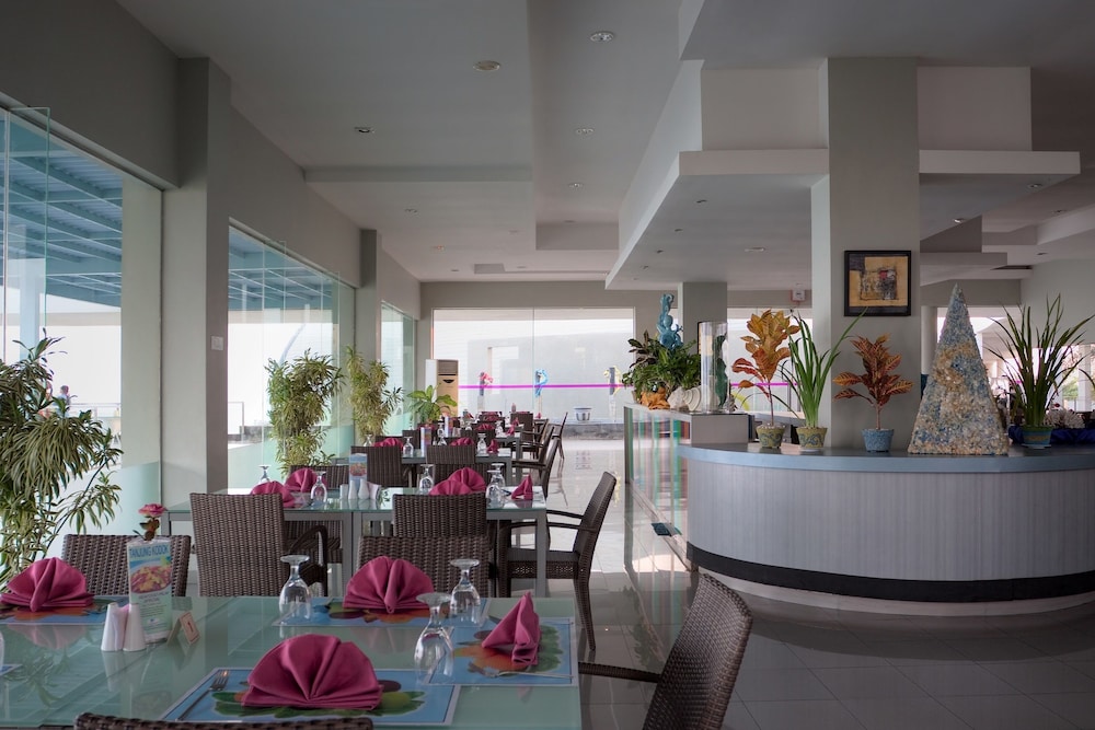 Tanjung Kodok Beach Resort 16/38