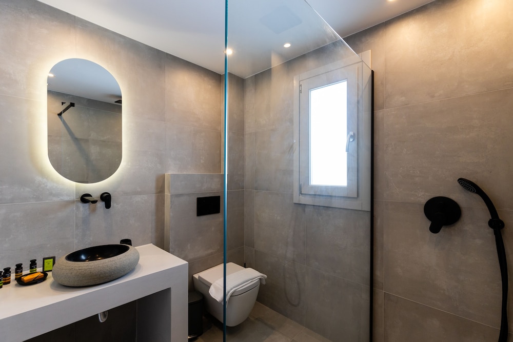 Serapias Suites 63/67