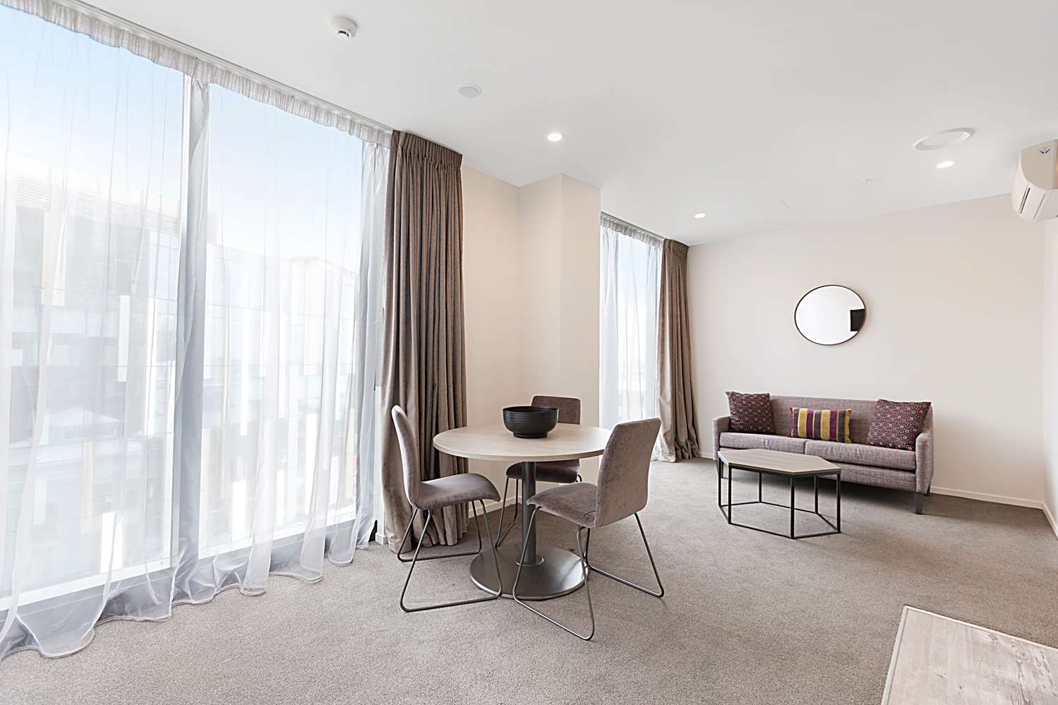 Ramada Suites By Wyndham Victoria Street West 32/57
