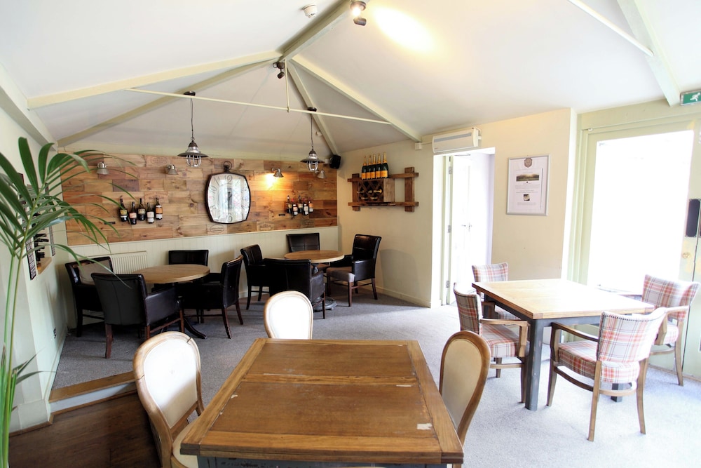 The White Hart 40/50
