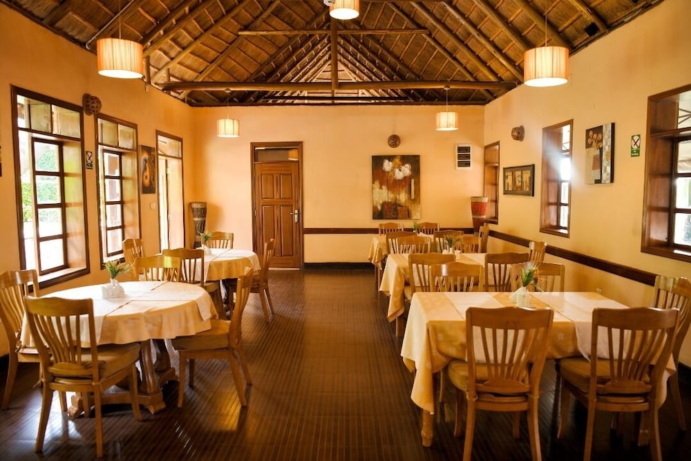 The Country Inn Hotel 31/50