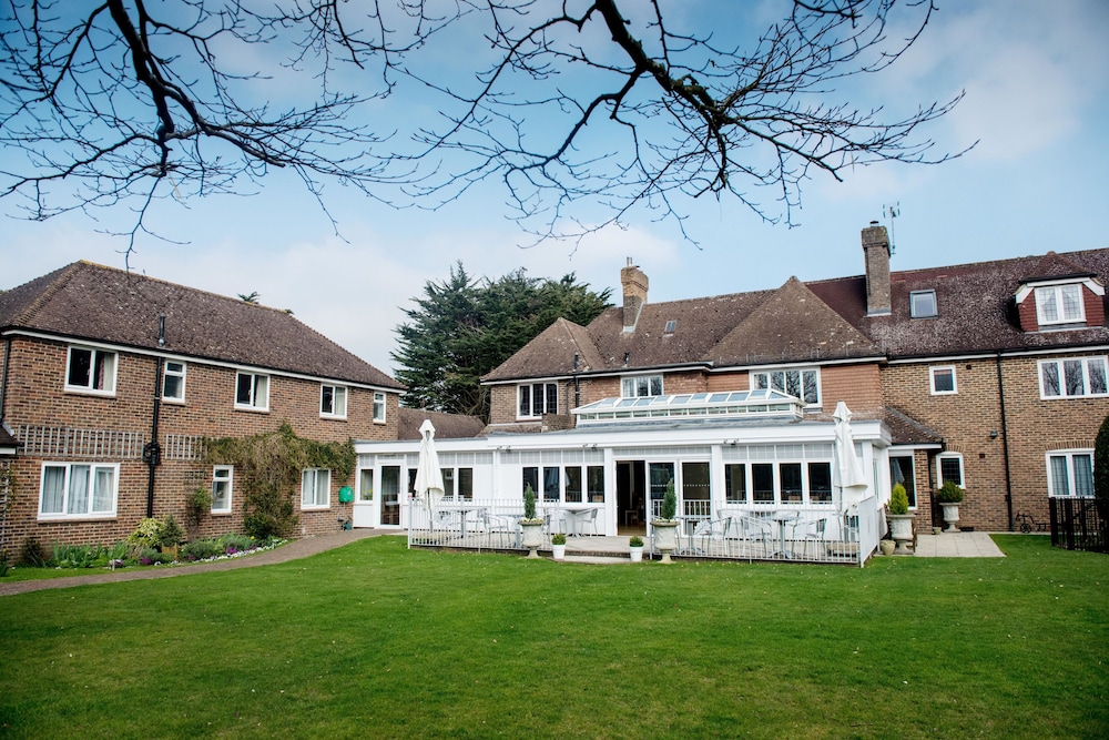 Little Silver Country Hotel 33/43