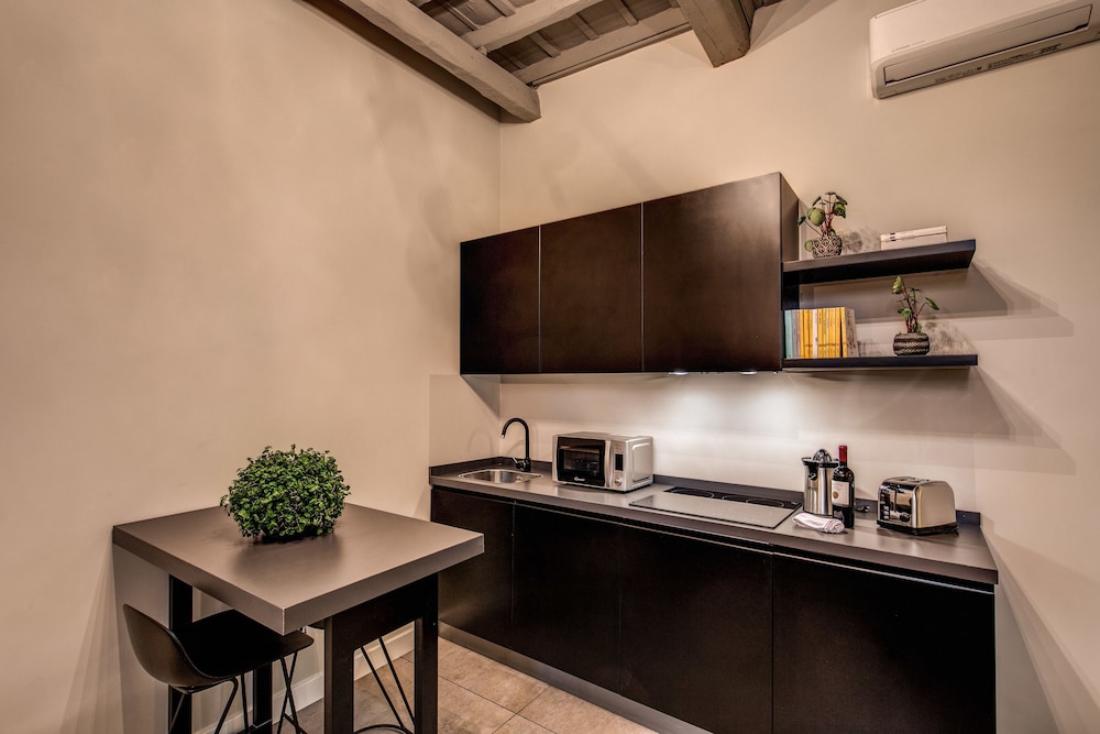 St Eligio Suite 1/21