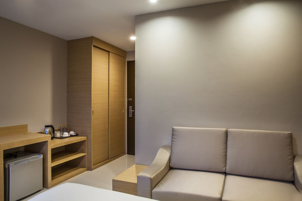 Livotel Hotel Kaset Nawamin Bangkok 53/68