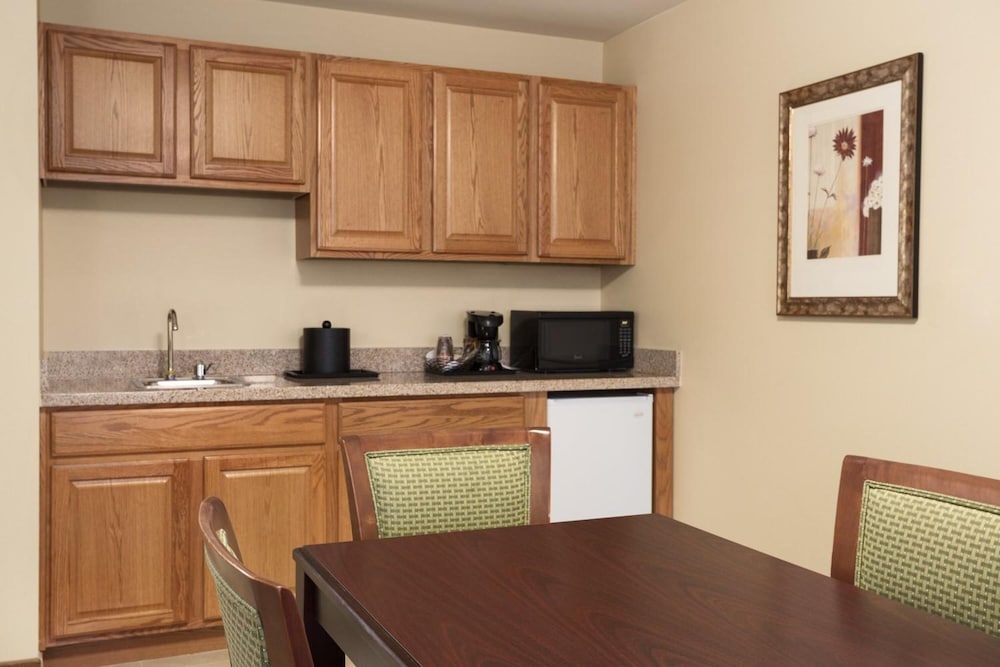 Holiday Inn & Suites Barstow 37/48