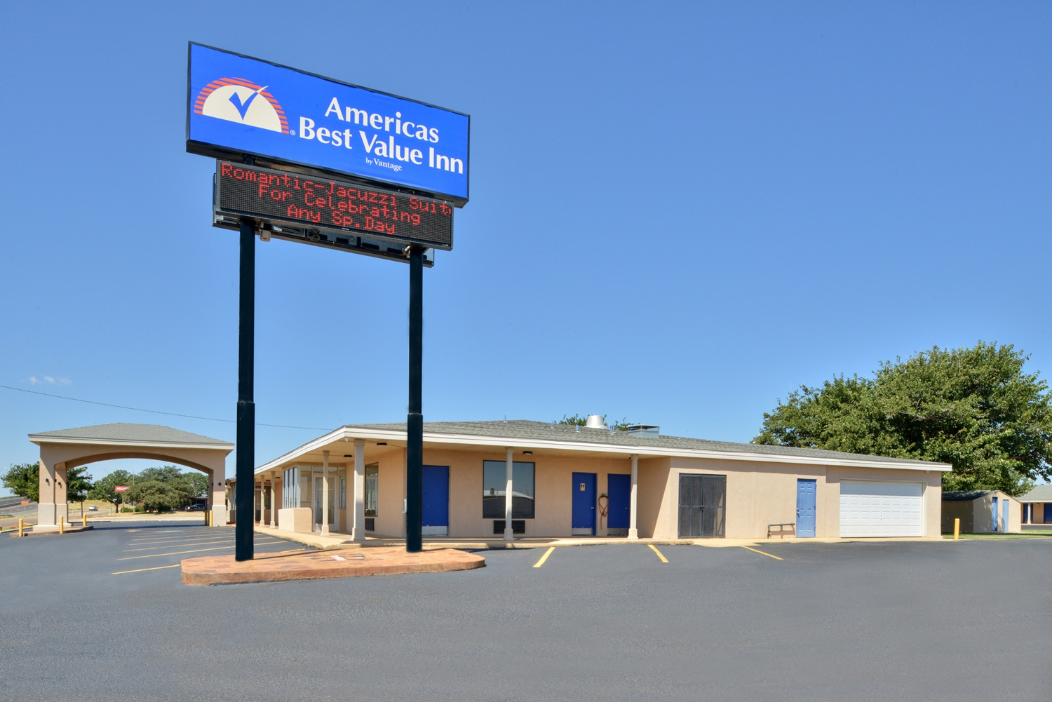 Americas Best Value Inn Lubbock E 4/46