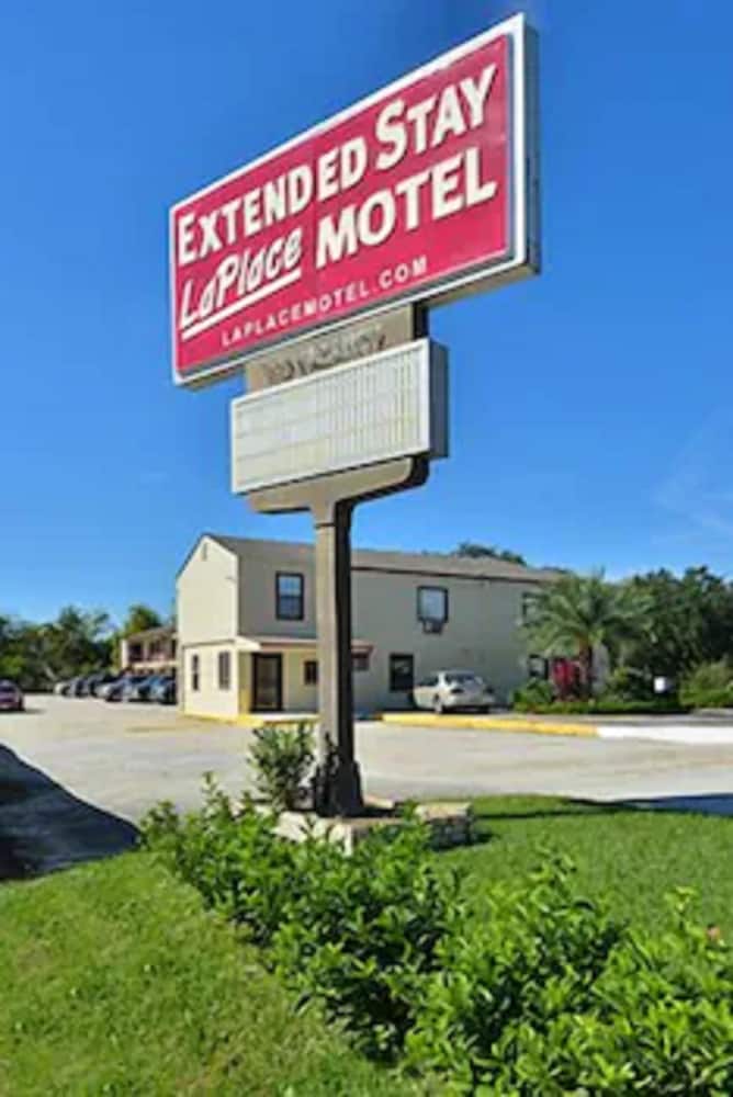 LaPlace Motel 1/30