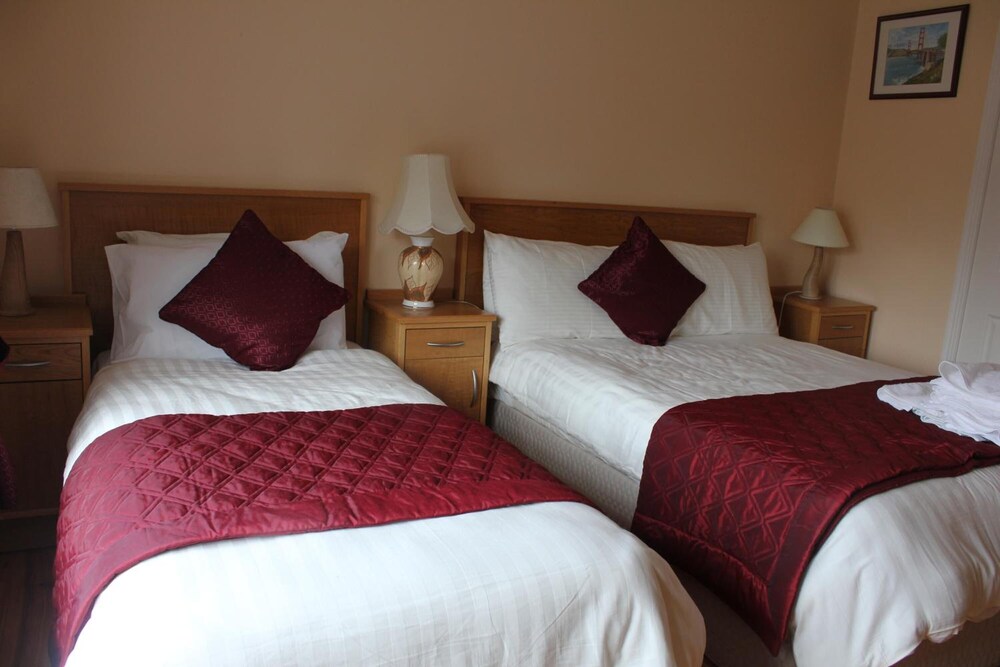 Room at Carrown Tober House, Oughterard