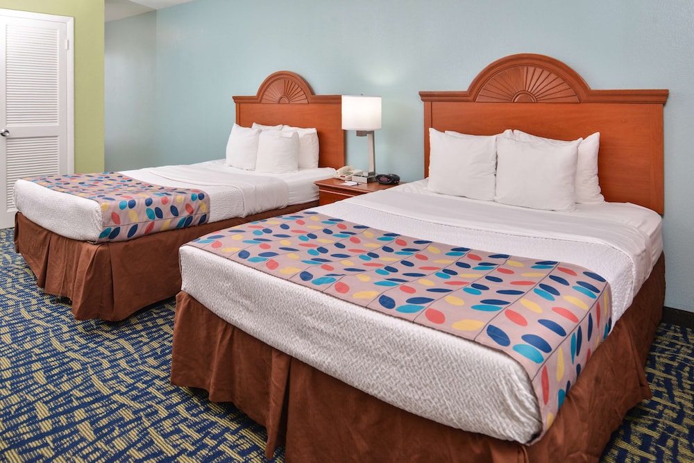 Best Western Plus Chesapeake Bay - Norfolk 17/40