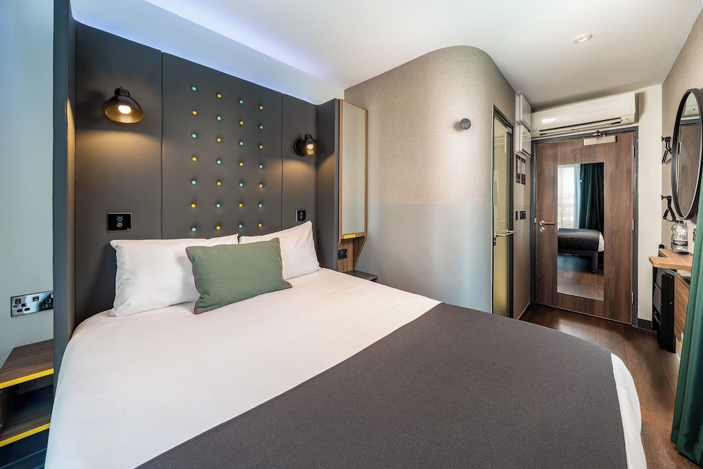 Point A Hotel London Canary Wharf 34/61