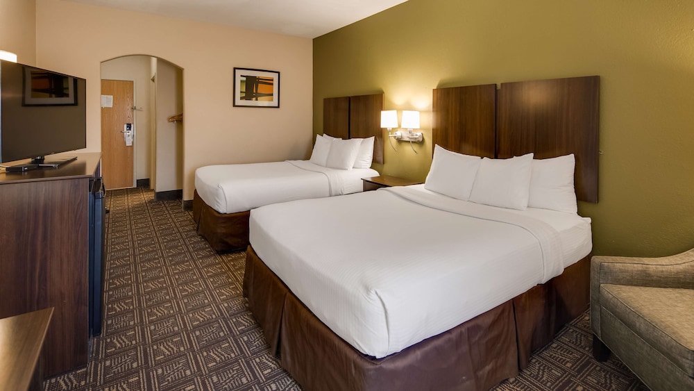 Standard, 2 Queen Beds