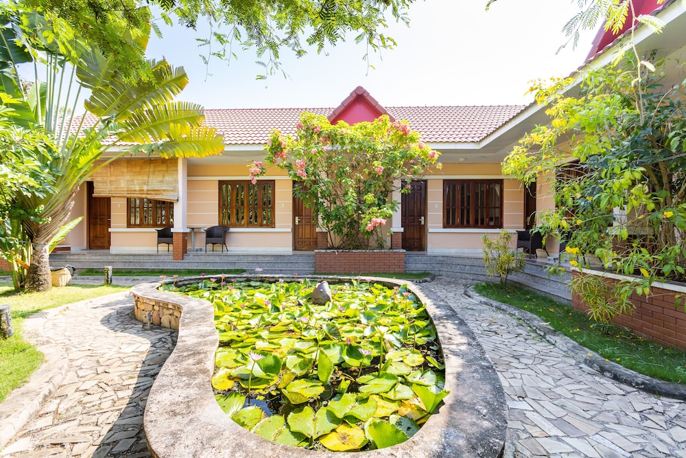 Bach Duong Resort 27/40