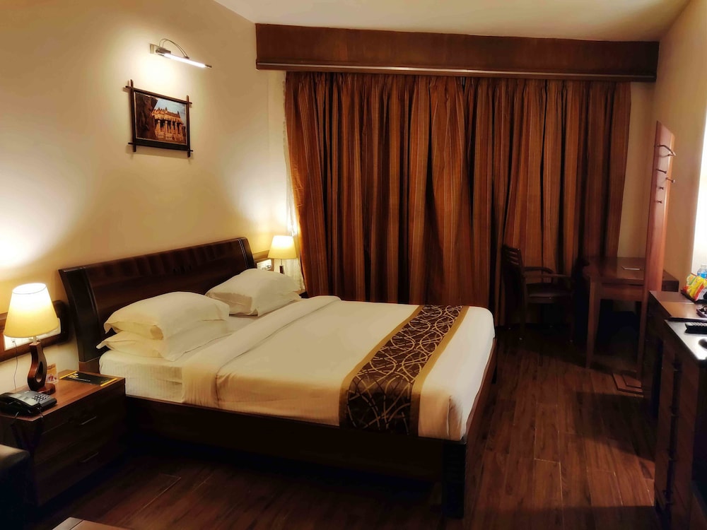 Hotel Malligi 15/50